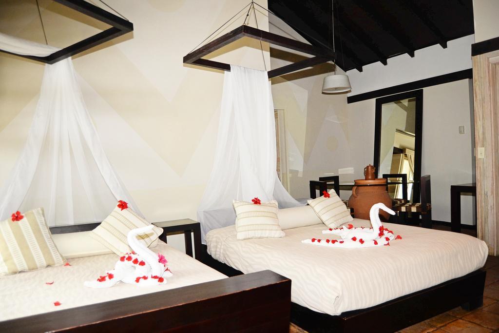 Hotel Henry Morgan All Inclusive 웨스트 베이 외부 사진